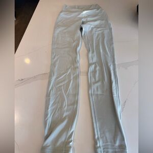Lululemon yoga pants size 2z small stain pls see pic for details